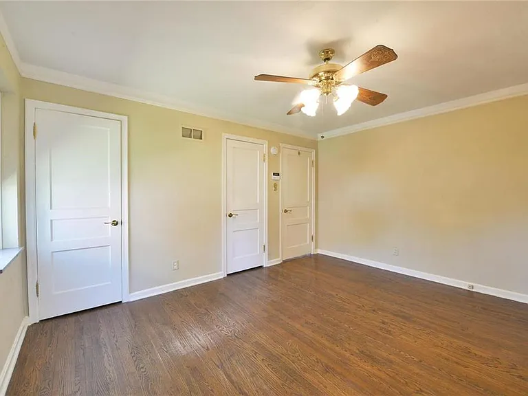 4 Girard Dr — Photo 12