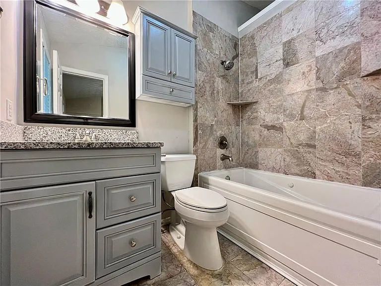 1502 Queen Anne Ct — Photo 11