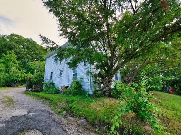 898 Main Rd, Tiverton, RI 02878