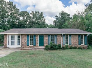 200 Ivelyn Dr, Warner Robins, GA 31088