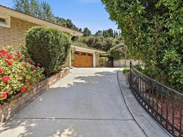 3160 Sepulveda Blvd, Sherman Oaks, CA 91403