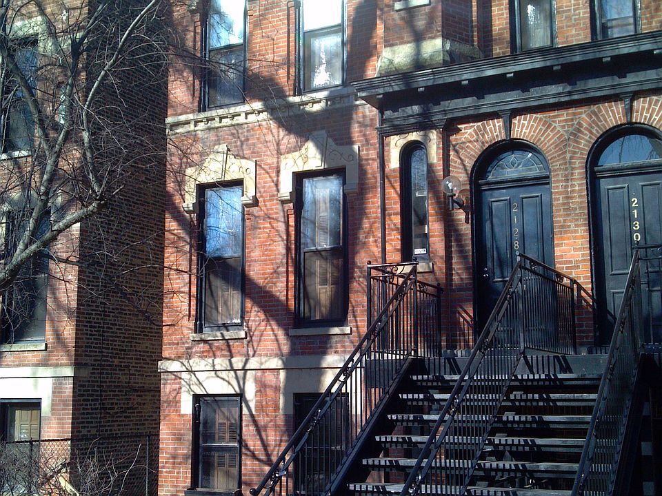 2nd image of 2128 N Bissell St