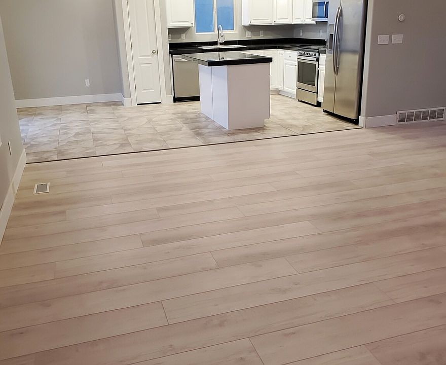 1st image of 2755 W Shady Hollow Ln