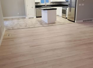 2755 W Shady Hollow Ln, Lehi, UT 84043