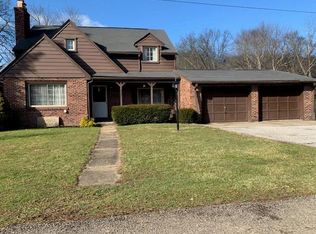 225 Stoney Rd, Natrona Heights, PA 15065