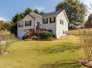 4757 Melbourne Trl, Flowery Branch, GA 30542