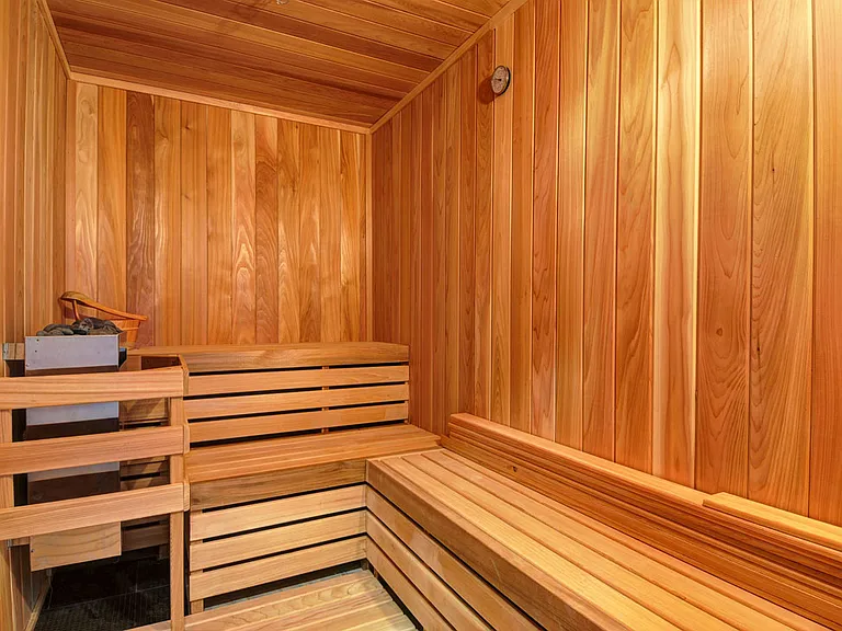 15 Church St #Penthouse 402 — Photo 38