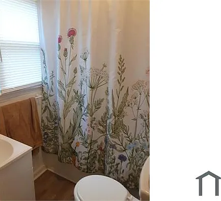 1841 S Harris Ave — Photo 5