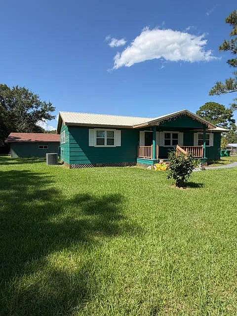 3 bed, 1081 sqft, $1,595 — Photo 3