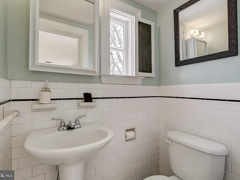 706 Regester Ave — Photo 20
