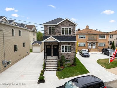 1380 Clove Rd, Staten Island, NY, 10301