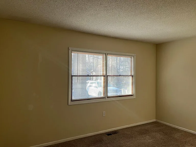 34 Beaconhill Rd — Photo 19