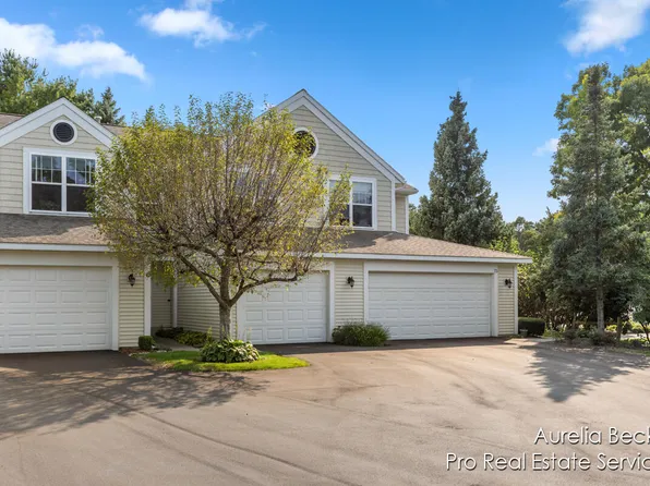 75 Sun Ridge Dr #24, Holland, MI 49424