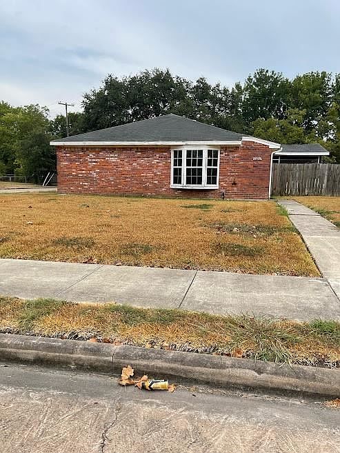 1st image of 5703 Trafalgar Dr