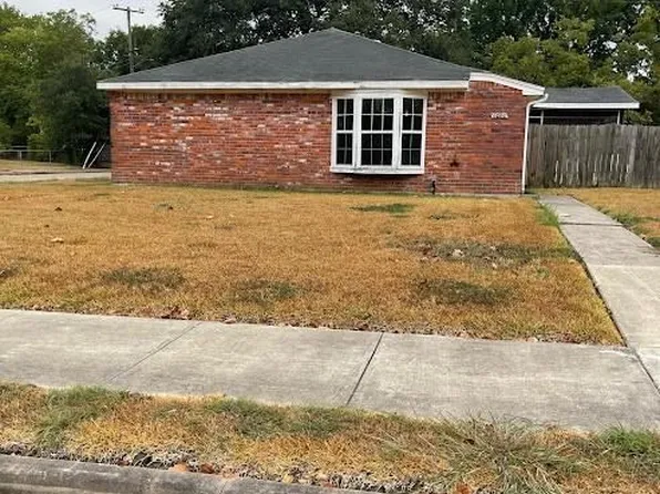 5703 Trafalgar Dr, Houston, TX 77085