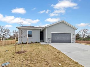 1713 Maci St, Belton, MO 64012