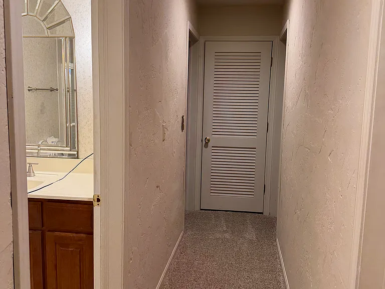 1291 N Revere Rd — Photo 13