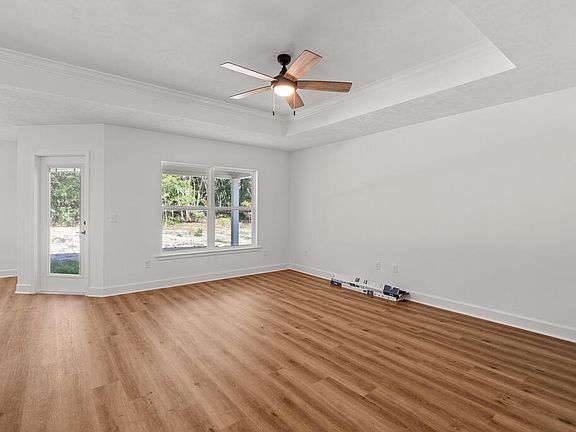 4th image of 8030 NE 102nd Ct