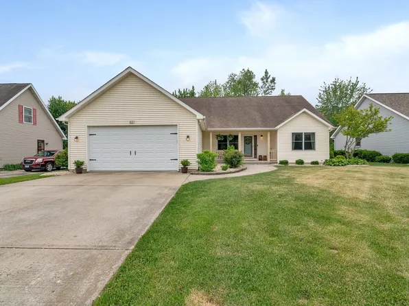 817 W 3rd St, Braidwood, IL 60408