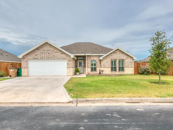 1941 Chesney Ln, San Angelo, TX 76904