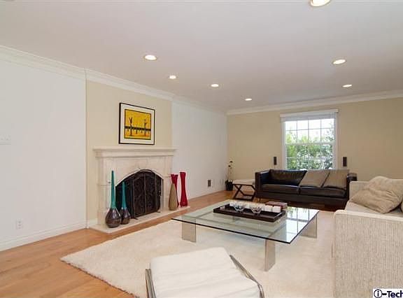 2nd image of 5051 Commonwealth Ave