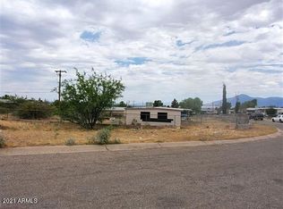 131 Graham Dr, Bisbee, AZ 85603