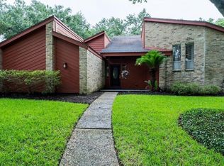 18126 Longmoor Dr, Houston, TX 77084