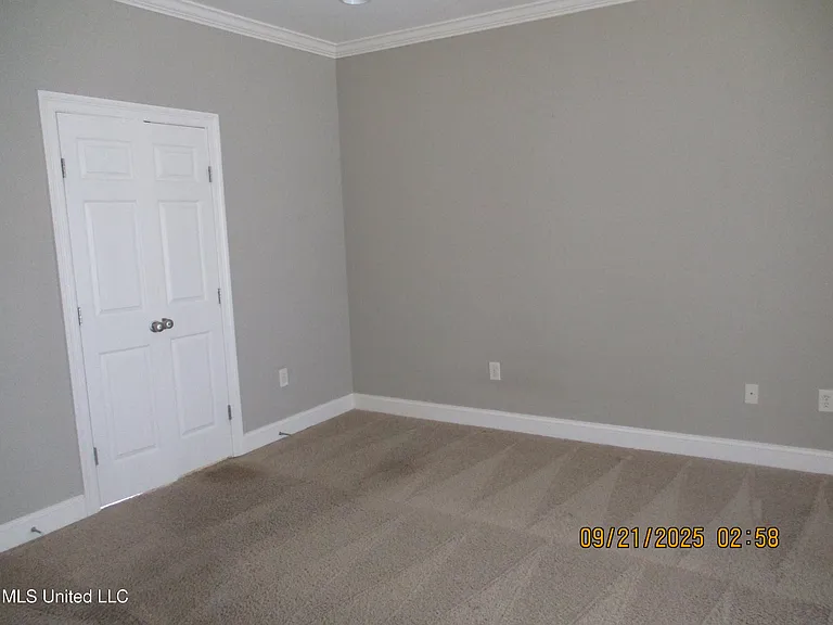 165 Tradition Pkwy — Photo 17