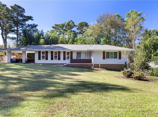 1613 Huntington Dr, Marietta, GA