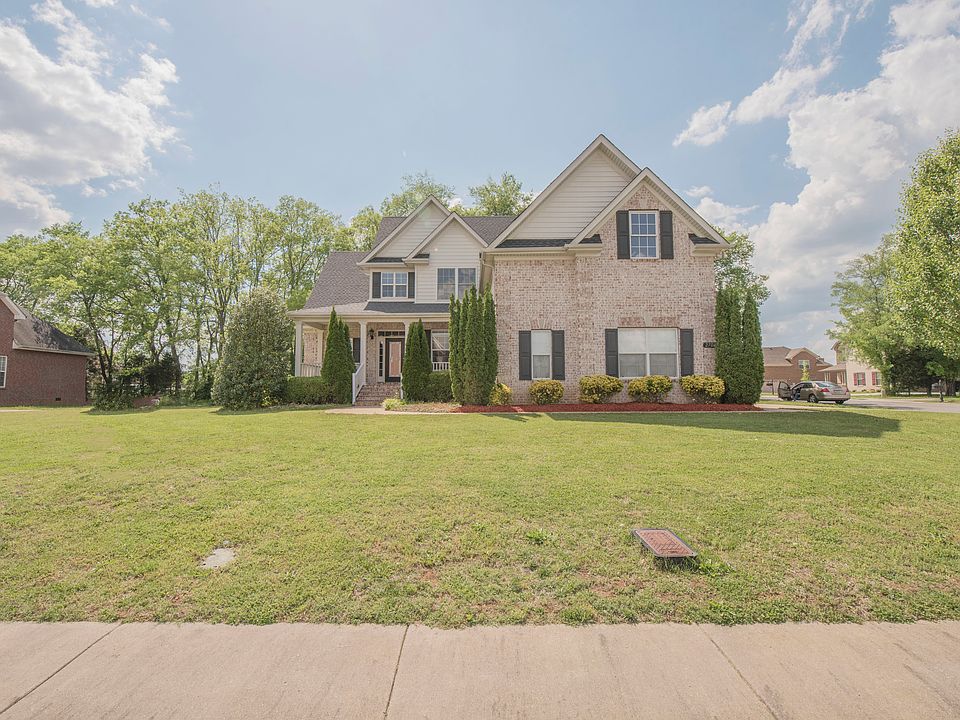 1st image of 2706 United Dr
