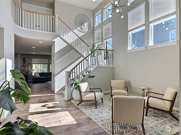 4th image of 4945 Cornelia Court