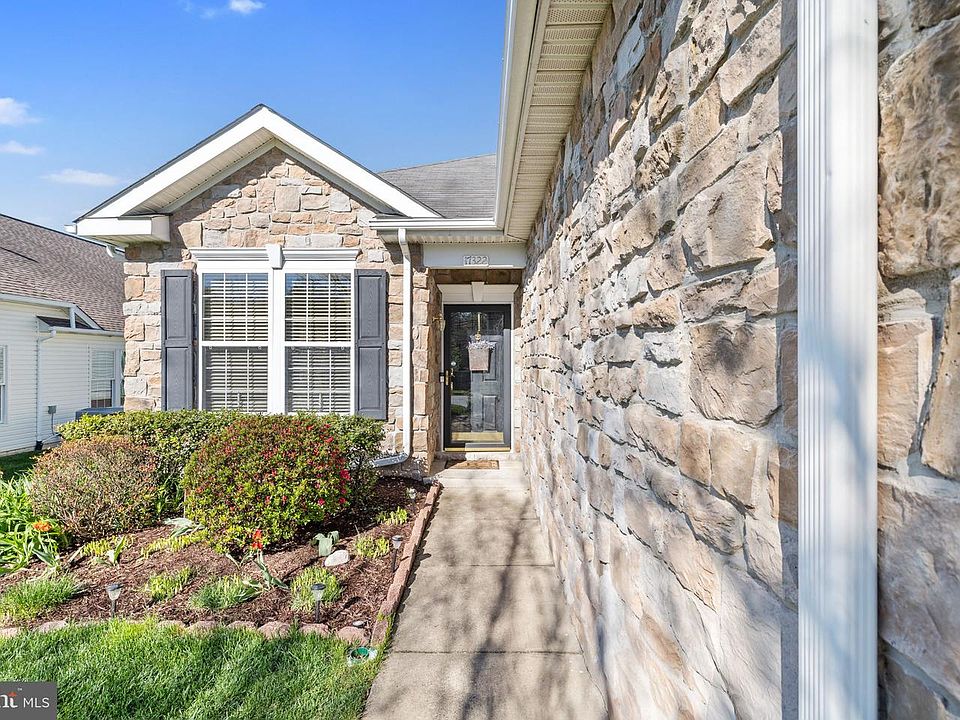 1st image of 17322 Four Seasons Dr