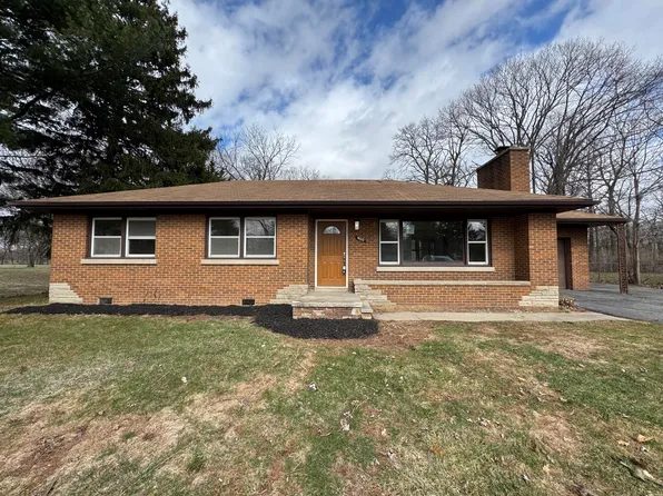 900 E 63rd Pl, Merrillville, IN 46410
