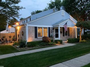 24618 N Meadows St, Mount Clemens, MI 48043