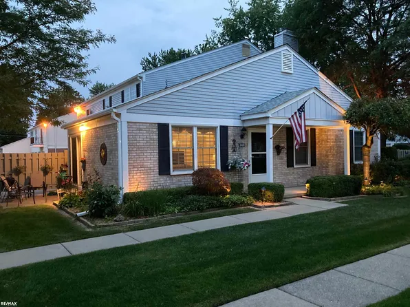 24618 N Meadows St, Mount Clemens, MI 48043