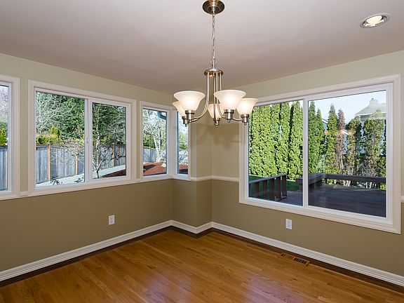 Formal Dining Rm