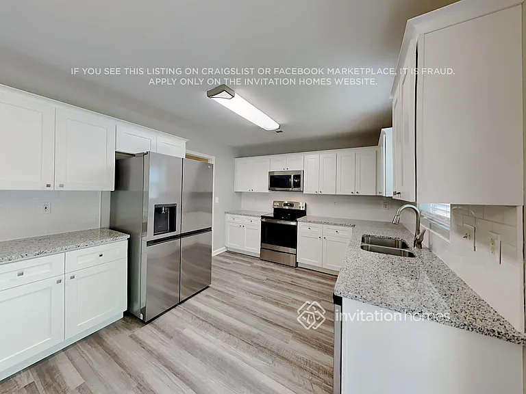 2543 Buckleigh Dr — Photo 7
