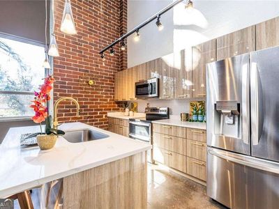 195 Arizona Ave NE UNIT 203, Atlanta, GA, 30307