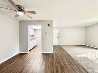 1810 Greenway Cross, Madison, WI 53713