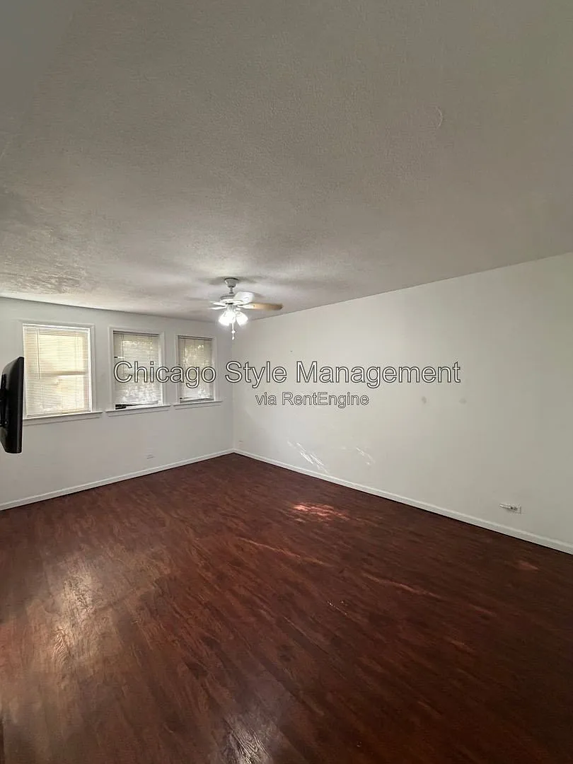 1 bed, 1.0 bath, $1,450 — Photo 2