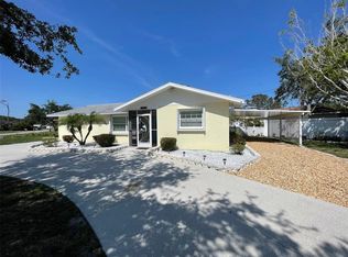 1457 Sussex Rd, Venice, FL 34293