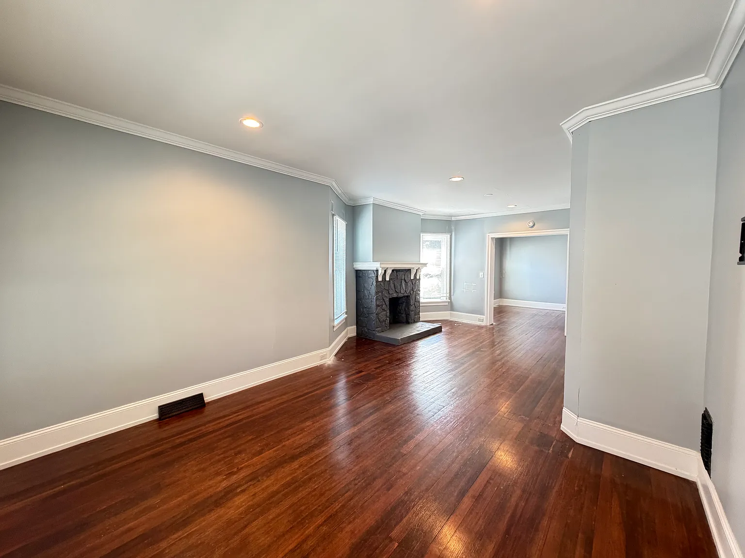 3 bed, $1,575 — Photo 3
