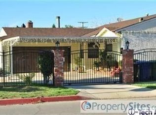 9902 Wealtha Ave, Sun Valley, CA 91352