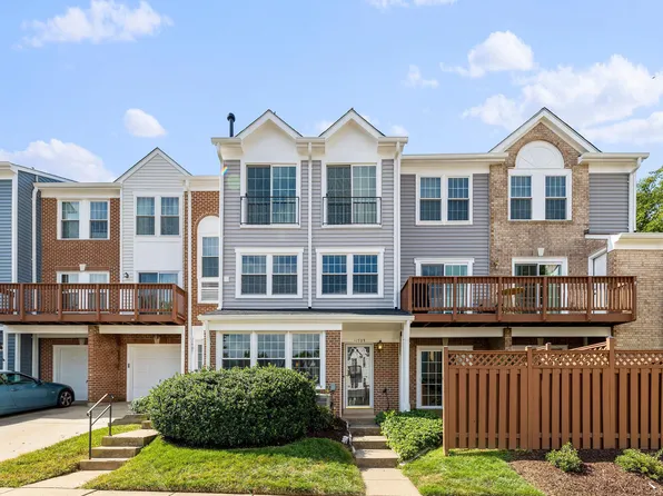 11709 Tumbrel Ct, Fairfax, VA 22030