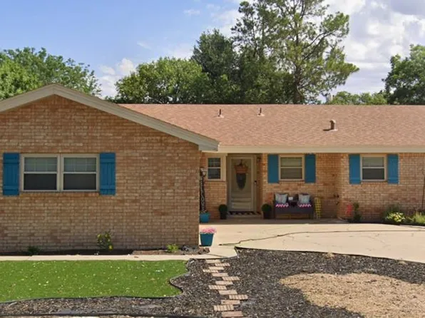 2114 NW Avenue C, Seminole, TX 79360