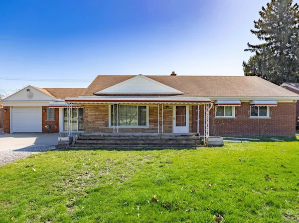 37790 Ingleside St, Clinton Township, MI 48036