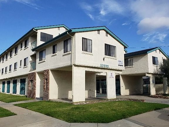 2nd image of 12935 Roselle Ave APT 8