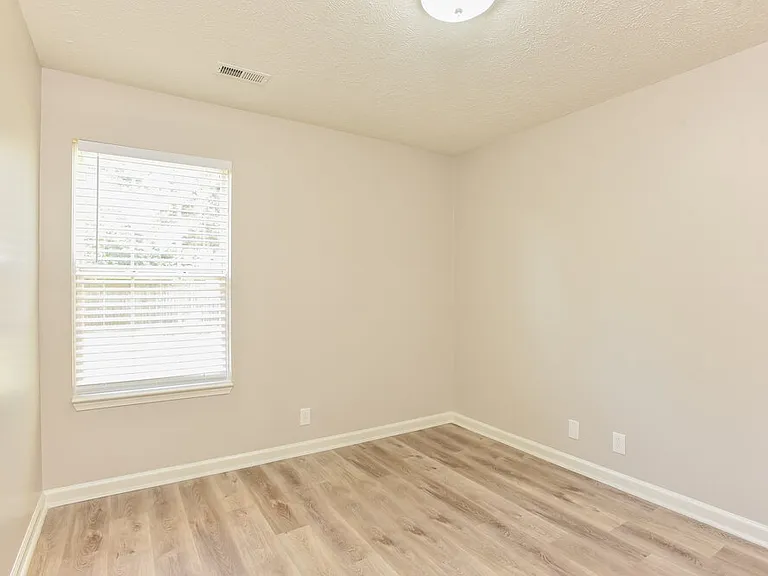 1315 Owasa Trl — Photo 13