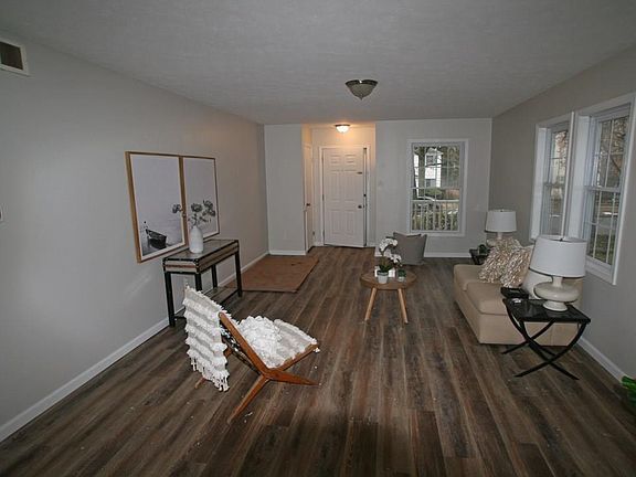 4th image of 26 Morven Rd