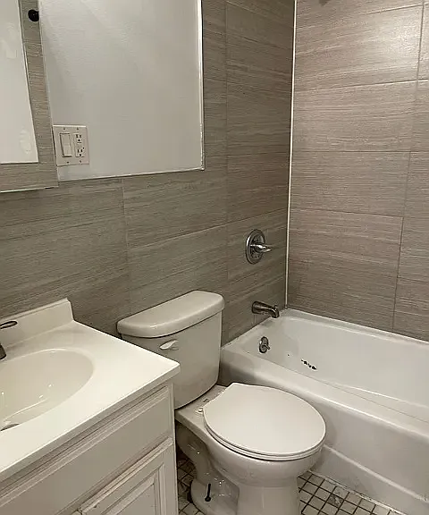 15 Stanton St #1B — Photo 11